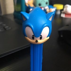 Meet your Posher, Elie